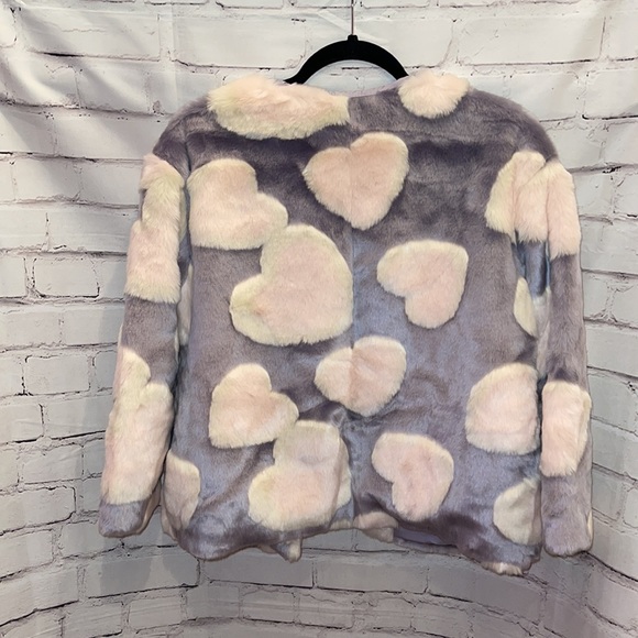NWOT- DEAR DREW FAUX FUR HEARTS JACKET SZ SM - Picture 5 of 8